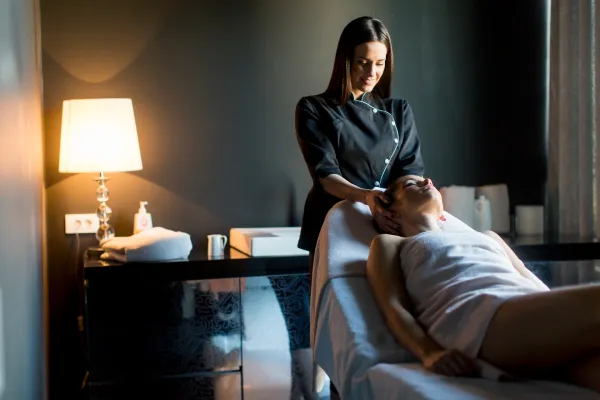 young-woman-having-a-massage-2025-02-21-01-35-43-utc-691599be1f64c