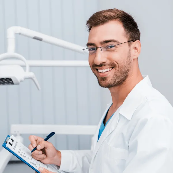 doktor-1-68245be605de7